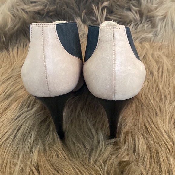 CHRISTIAN LOUBOUTIN BOOTIES - Picture 9 of 9